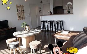 le 104 - Disneyland